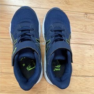 Asics Blue and Green Athletic Sneakers